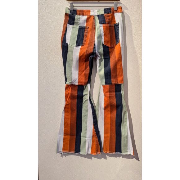 70's style bell bottom multicolor jeans. - Picture 6 of 8